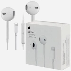 Superior Sound Wired Earphones with Dual Mic - White