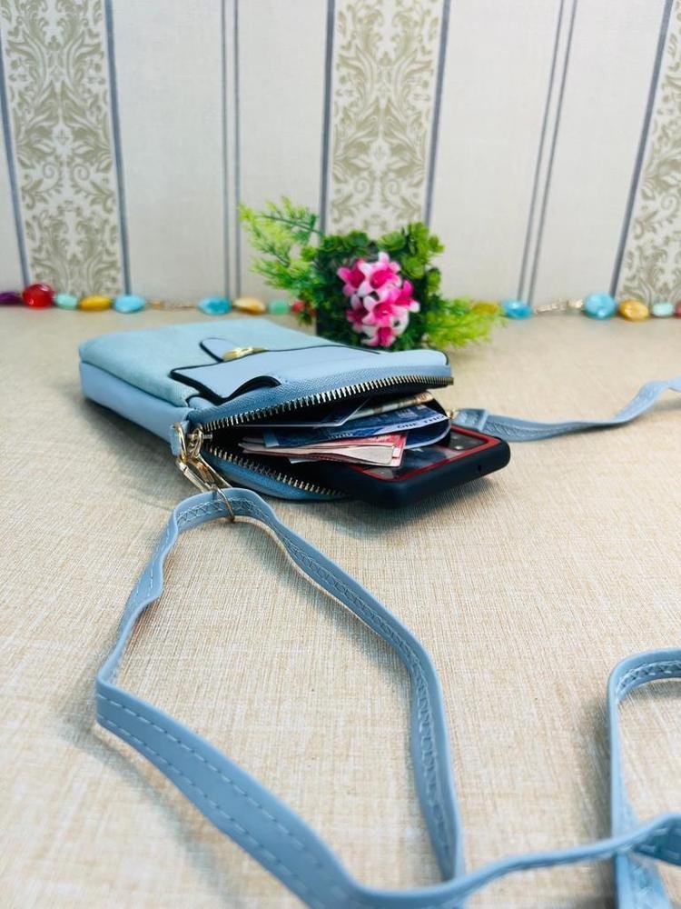 Elegant Women's Leather Cellphone Pouch | Stylish Soft Leather Travel Purse with Zipper Pockets - Image 3