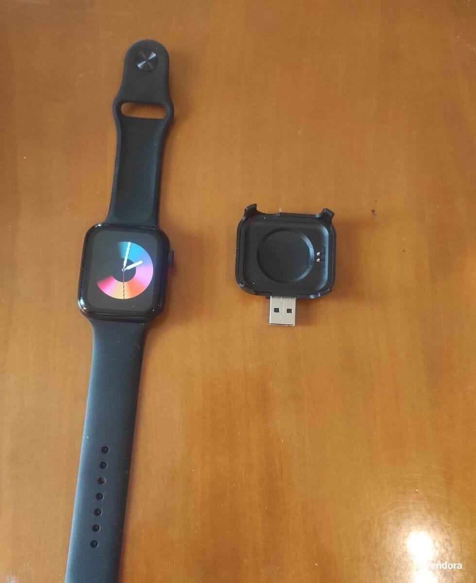 Multicolor Silicone Smart Watch